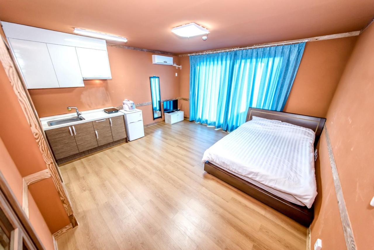Lohas Pension Согвипхо Экстерьер фото