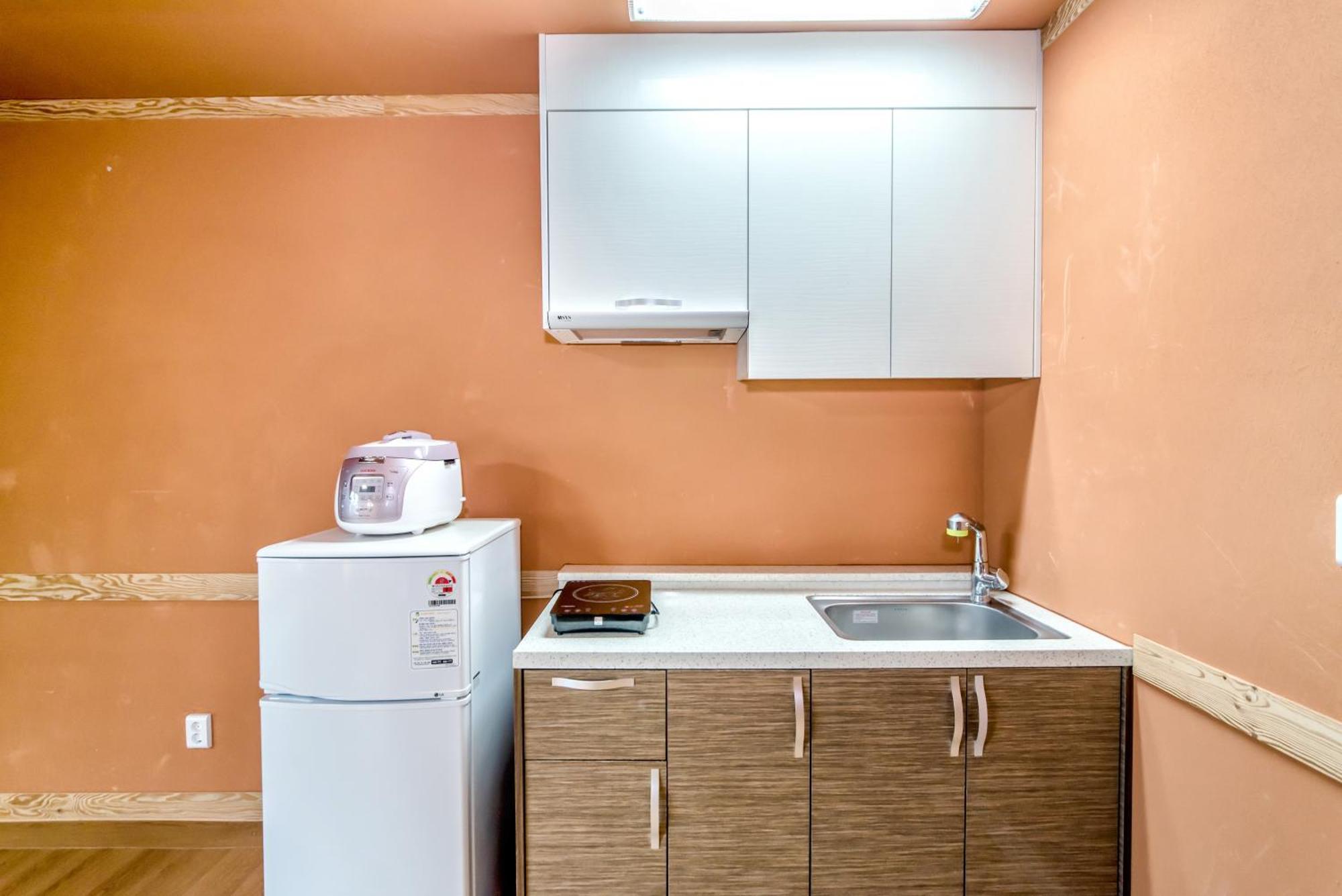 Lohas Pension Согвипхо Экстерьер фото